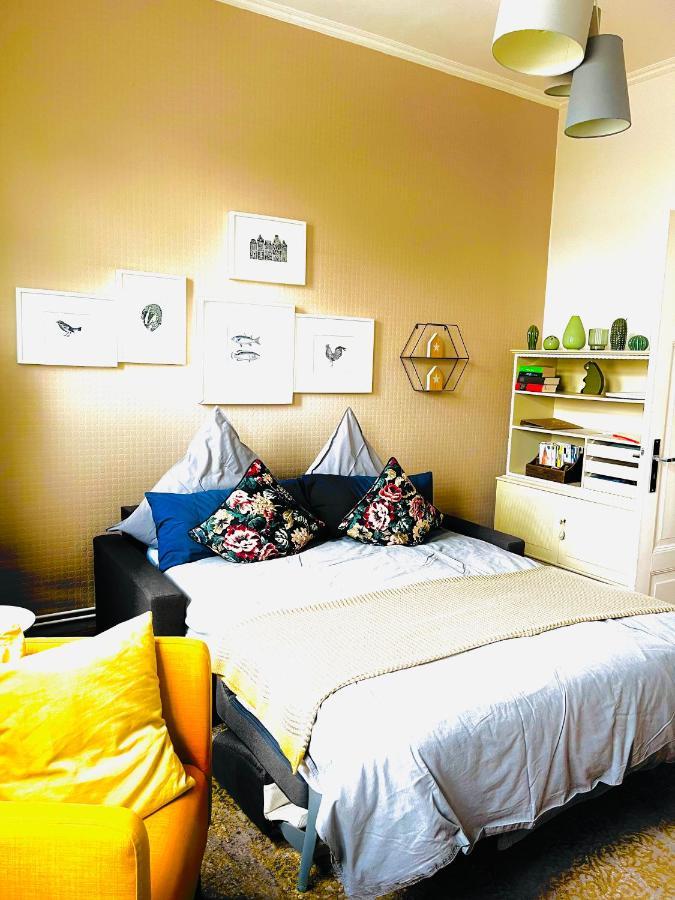 Ferienwohnung Schoenwaelder Mit Kleiner Terrasse Und Wall Box Buxtehude Kültér fotó