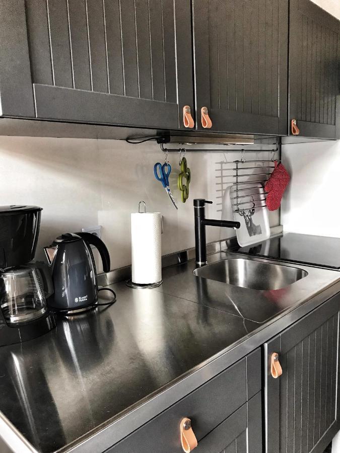 Ferienwohnung Schoenwaelder Mit Kleiner Terrasse Und Wall Box Buxtehude Kültér fotó
